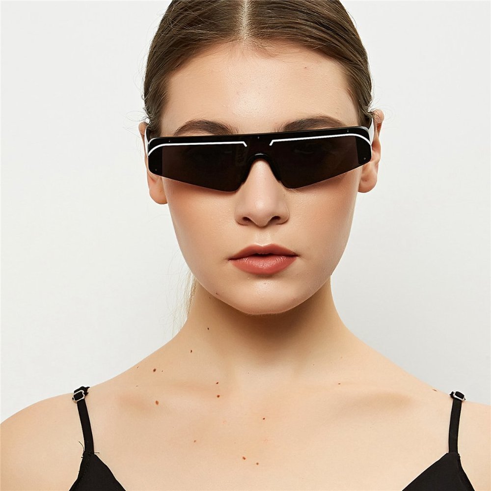 Fashion Sunglasses for Women and Men